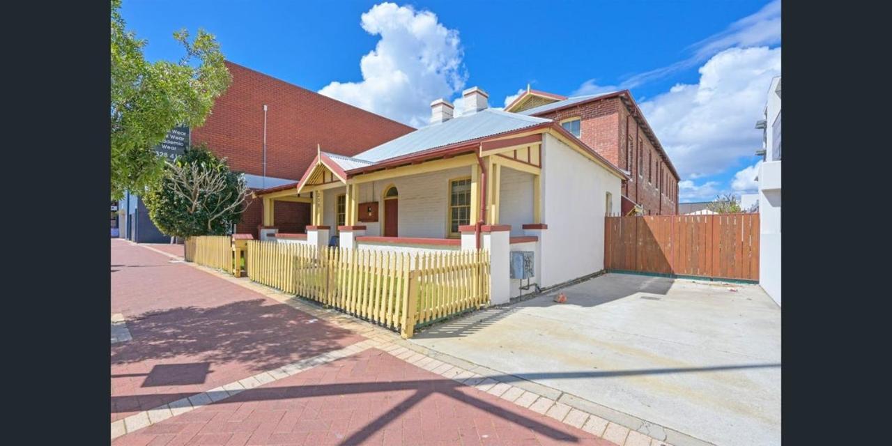 Auberge de jeunesse Emu Backpackers Perth - Note - Valid Passport Required For Check In Extérieur photo